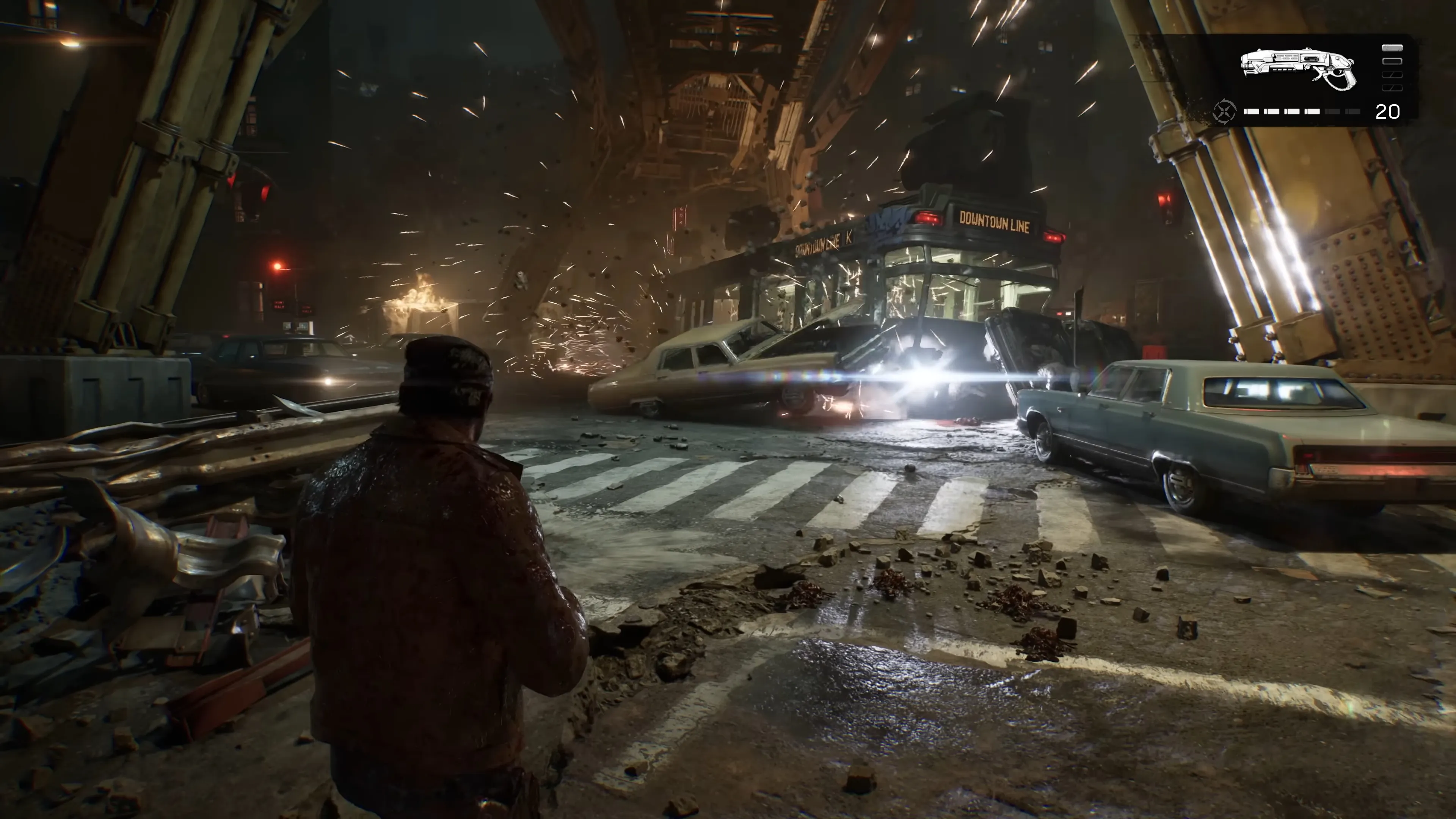 Cena de Gears of War: E-Day mostrando uma rua urbana destruída durante um ataque, com carros destruídos, explosões, destroços voando e um soldado observando o caos à frente.